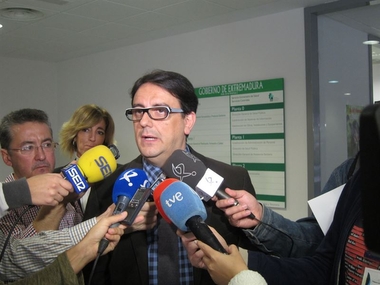 La Junta tiene como objetivo incorporar antes de final de año a los opositores del SES que aprobaron en 2011
