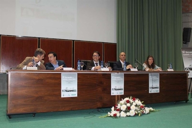 La Junta de Extremadura plantea incorporar los cuidados paliativos a la atención de otras enfermedades además del cáncer