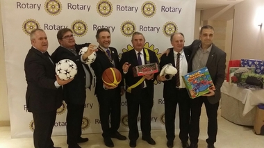  I Gala Solidaria, 'Ningún niño sin juguete', organizada por ROTARY Badajoz