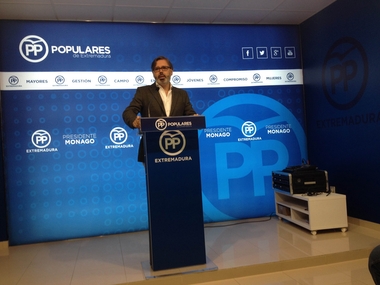 Pizarro (PP) asegura que los Presupuestos son 'el primer gran fracaso del presidente de la Junta'