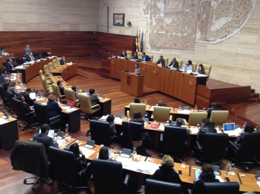 La Junta asegura que los Presupuestos 2016 son 'reales y veraces' y garantizan los servicios públicos y las políticas sociales
