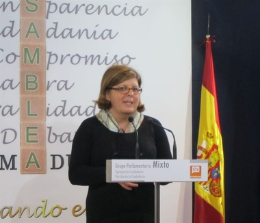Ciudadanos dice que la responsable de 'pagar o no la extra a los funcionarios' es la Junta y 'no la oposición'