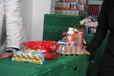 Los extremeños gastan 1.252 euros al año por persona en alimentos, una de las medias más bajas del país