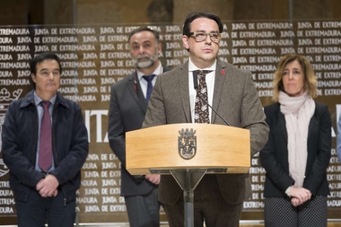 Vergeles firma el Pacto por un Modelo Sostenible de Atención a las Personas con Discapacidad 