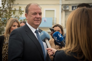 Monago dice que Sáenz de Santamaría estuvo 'solvente' frente a algunos candidatos emergentes 'muy nerviosos'