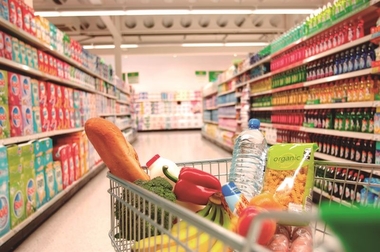 Los extremeños gastan 1.252,8 euros al año por persona en alimentos