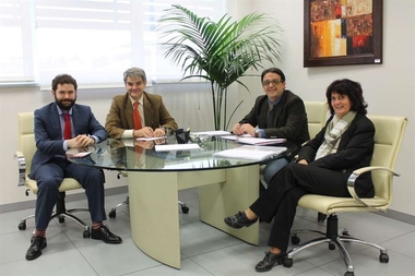 La Junta subvencionará con 12.000 euros a los 41 afectados de contraer hepatitis C tras una transfusión en Extremadura