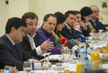 La Junta resalta que los 280 millones del FLA 'permitirán mejorar el pago a proveedores y beneficiarán a la economía extremeña'