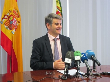 La Junta se pone 'al corriente' de pago con colegios y oficinas de farmacia a través del Fondo de Liquidez Autonómica
