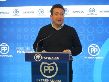 Manzano destaca que 'sólo' el PP ha hecho propuestas 'sensatas' en una campaña electoral 'apasionante'