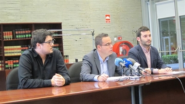 Las becas complementarias para universitarios en Extremadura contemplan cambios en su abono y en su posible reintegro
