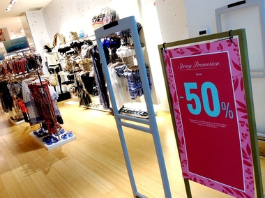 La campaña de rebajas creará 210 contratos en Extremadura
