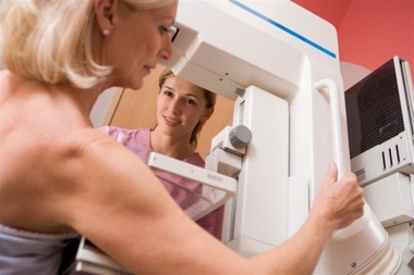 Casi 5.700 extremeñas se someterán a mamografías en enero dentro del Programa de Detección Precoz del Cáncer de Mama