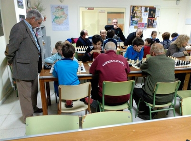 El Club Magic Extremadura reanuda su programa sobre ajedrez saludable
