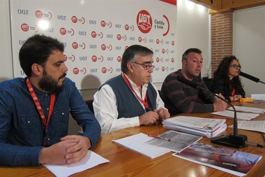 Dia cerrará 40 supermercados El Árbol con el compromiso de mantener el empleo, según UGT
