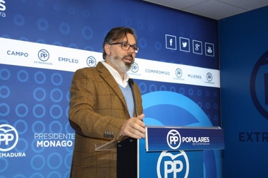 Fernando Pizarro señala que 'Vara tiene que elegir entre volver a la Corrala o sentarse a negociar en serio con el PP'