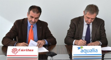 Aqualia donará el importe anual de las facturas de agua de centros de Cáritas