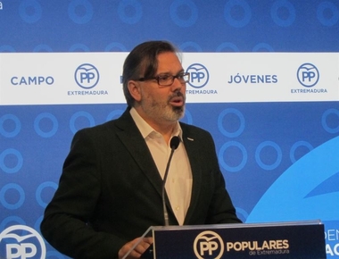 El PP extremeño emplaza a Junta a elegir entre un 'partido responsable' o entre Podemos a la hora de aprobar las cuentas