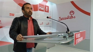 El PSOE avanza que Vara se ha reunido con el Ministerio de Industria por el 
