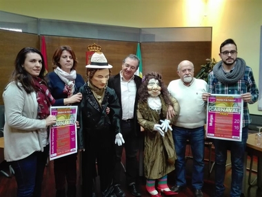 La figura de los Bucajos vuelve a tomar fuerza en el Carnaval de Casar de Cáceres