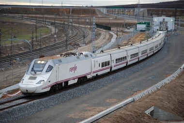 Adif Alta Velocidad adjudica la asistencia técnica para la dirección ambiental de las obras Madrid-Extremadura