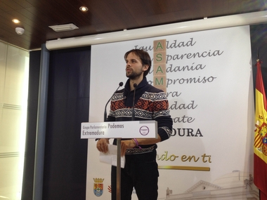 Podemos asegura que los Presupuestos para 2016 son 'una chapuza de derechas'