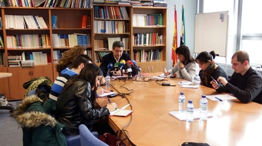 La Junta de Extremadura califica de 'bueno, pero modesto' el descenso del desempleo en Extremadura 