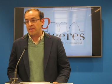 El Gobierno de Cáceres acusa al PSOE de 'bloquear' la Mesa del Agua y le recuerda que la alcaldesa puede delegar
