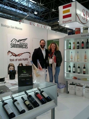 Catorce bodegas extremeñas participan en la 'mayor feria vitivinícola' de Alemania