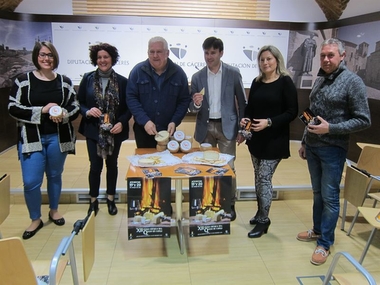La XII Feria del Queso de Cabra de Acehúche reúne a 18 queserías de Extremadura, Andalucía y Castilla-La Mancha