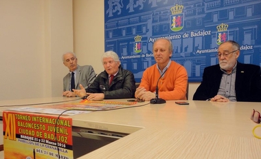 Badajoz acoge el XII Torneo Internacional de Baloncesto Juvenil