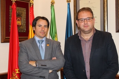 Orange invierte 3,4 millones de euros para 'acelerar' la llegada de la fibra óptica a Mérida