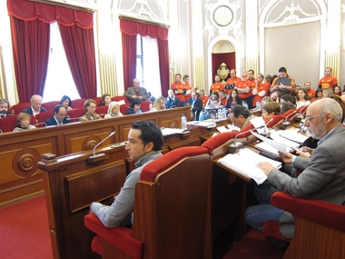 El pleno del Ayuntamiento de Badajoz insta a la Junta a 'retirar' la exención del IBI a los centros sanitarios