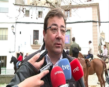 Vara llama a 'dejar a un lado los personalismos' y trabajar para que España tenga un gobierno 'lo antes posible'