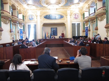 La Diputación de Badajoz reclama al Gobierno un plan urgente de renovación y electrificación del ferrocarril