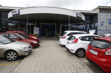 Las ventas de coches en Extremadura aumentan un 3,28% en los tres primeros meses, con 3.113 unidades