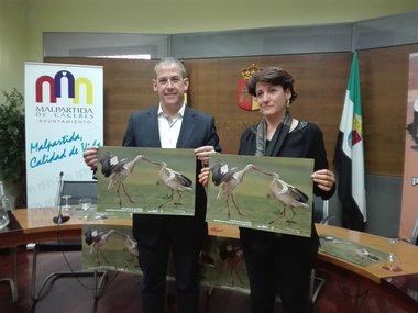 La colonia de cigüeñas disminuye en Malpartida de Cáceres desde el año 2009 hasta llegar a las 167 parejas de 2015