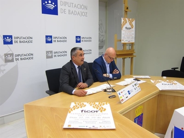 San Vicente de Alcántara celebra su II Feria Internacional del Corcho con conferencias o mesas redondas sobre el sector