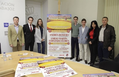 El Salón del Jamón de Jerez de los Caballeros programa festejos taurinos como una novillada mixta con picadores