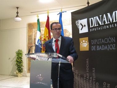 Miguel Ángel Gallardo da el 
