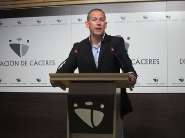 El PP critica que el PSOE ha nombrado en la Diputación de Cáceres diez altos cargos en lo que va de legislatura