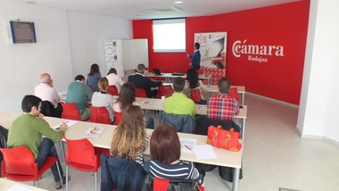 APYME y la Cámara celebraron un desayuno  informativo para explicar los cambios en las  normas ISO 9001 y 14001 a sus asociados