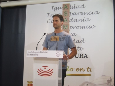 Podemos advierte de que la 'precariedad' laboral extremeña 'no' sirve para superar una situación 'dramática'