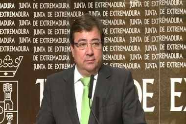 Vara dice que PSOE y PP deben facilitar un gobierno y cree que los socialistas no pueden ir de la mano de Podemos
