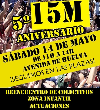 Colectivos de Badajoz conmemoran el 15-M en un acto de calle