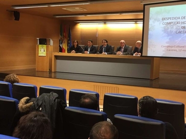 La Junta tiene lista la memoria para que el nuevo hospital de Cáceres sea declarado Hospital Universitario