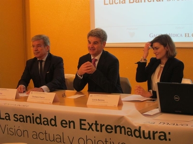 El SES opera a 10.000 pacientes extremeños más en el primer cuatrimestre de 2016 con respecto al mismo periodo de 2015