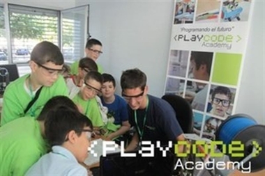 El Campus Tecnológico de Verano de la Universidad de Extremadura permitirá desarrollar habilidades de niños y jóvenes