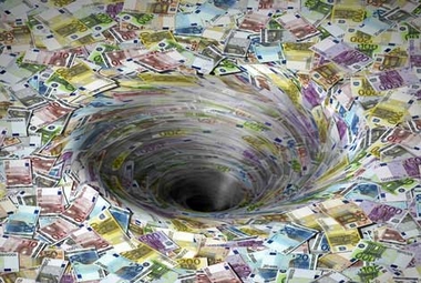 ¿Recortes al despilfarro?  