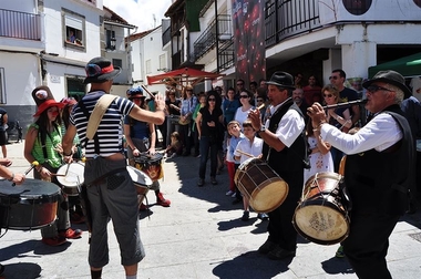 La Feria de la Cereza en el Valle del Jerte ofrece este domingo en Piornal degustaciones y catas de este fruto